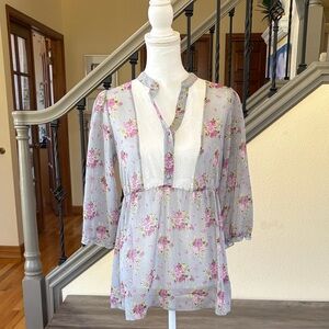 ⭐️Forever 21 Floral Semi Sheer Blouse W/ Lace Details & 3/4 Sleeves Size Medium
